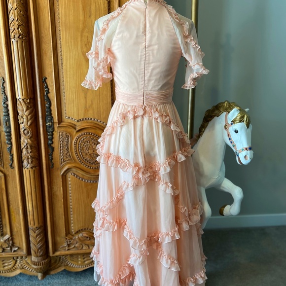 NWT Mac Duggal 2 Apricot Ruffle High Neck Prairie Period Dress 68458 68425 68222 - Picture 4 of 9